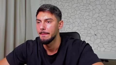 Snapshot of clintmasterss chatting on 20, 11, 2025 ClintMasterss online show from 20, 11, 2025