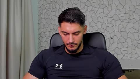 Snapshot of clintmasterss chatting on 26, 11, 2025 ClintMasterss online show from 26, 11, 2025