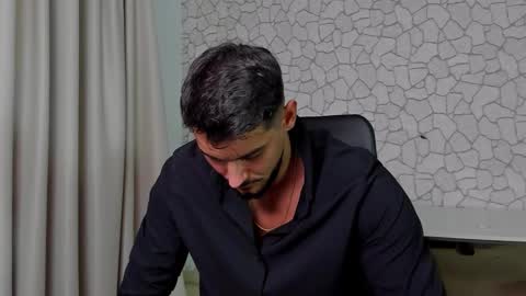 Snapshot of clintmasterss chatting on 29, 11, 2025 ClintMasterss online show from 29, 11, 2025