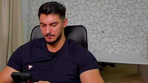 Snapshot of clintmasterss chatting on 2, 12, 2025 ClintMasterss online show from 2, 12, 2025