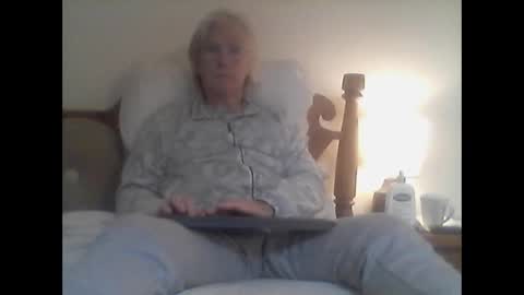 clitboy658752 online show from 17, 11, 2025