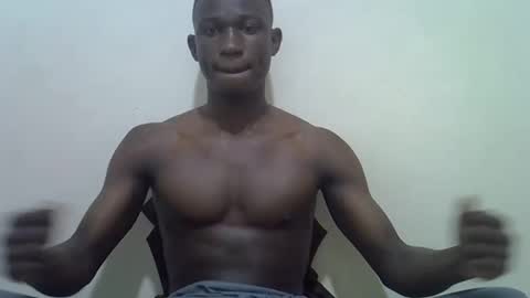 Snapshot of clive_damian chatting on 7, 2, 2026 clive_damian online show from 7, 2, 2026