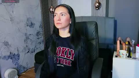 Snapshot of cloe16_ chatting on 9, 7, 2026 Cloe online show from 9, 7, 2026