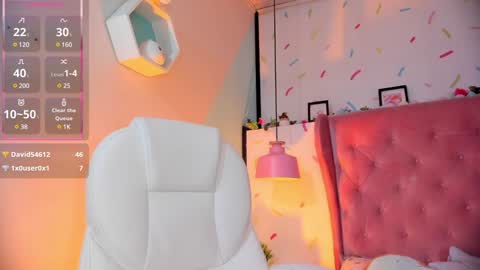 Cloe  online show from 7, 12, 2024