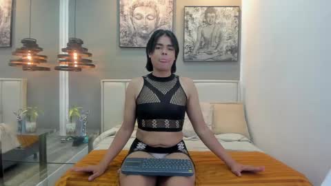 Snapshot of cloe_mylo chatting on 31, 5, 2026 Cloe Mylo online show from 31, 5, 2026