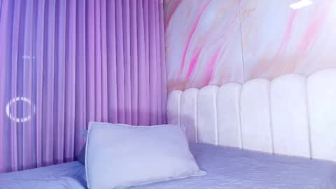 Cloe  Stanfort online show from 2, 3, 2026