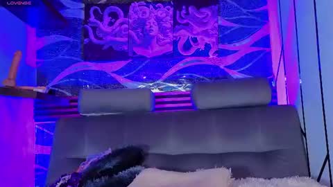 cloee_cameron online show from 30, 6, 2026
