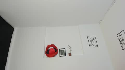 Snapshot of cloehonney chatting on 14, 1, 2025 cloe online show from 14, 1, 2025