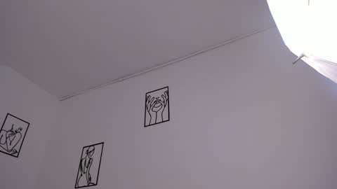 Snapshot of cloehonney chatting on 1, 2, 2025 cloe online show from 1, 2, 2025