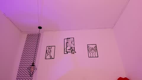 Snapshot of cloehonney chatting on 20, 10, 2025 cloe online show from 20, 10, 2025