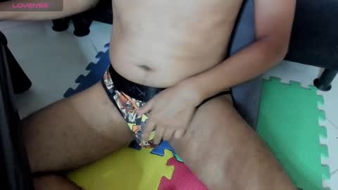 Snapshot of cloudy_pigdude chatting on 27, 2, 2025 CRISTIAN online show from 27, 2, 2025