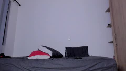 Snapshot of cloudy_pigdude chatting on 2, 3, 2025 CRISTIAN online show from 2, 3, 2025