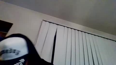 tallhungandcloudy online show from 20, 2, 2026