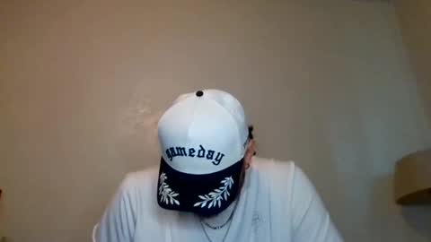 tallhungandcloudy online show from 12, 4, 2026