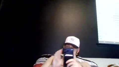 tallhungandcloudy online show from 22, 6, 2026