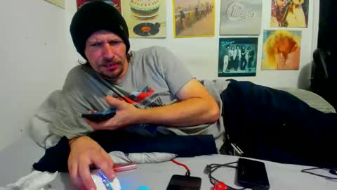 cloudyystarr666 online show from 1, 12, 2025