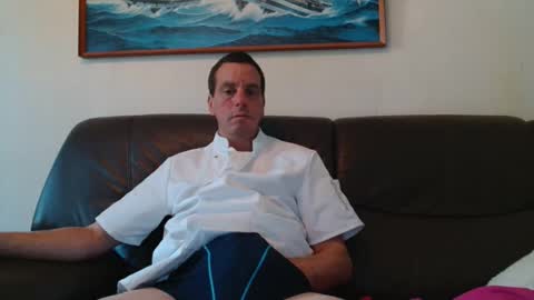 clouplefun online show from 24, 4, 2026