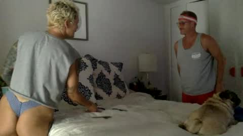Snapshot of cnthdeluna39 chatting on 16, 7, 2026 Frank and Ginger online show from 16, 7, 2026