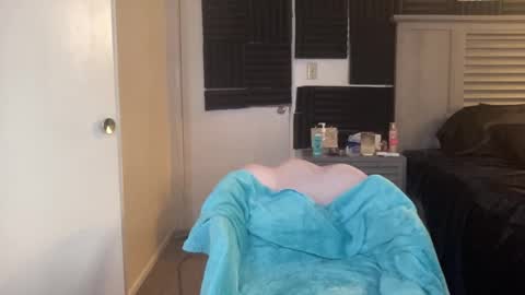 CocaNutt online show from 10, 1, 2026