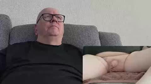 Snapshot of cockneymack51 chatting on 21, 3, 2026 Charlie. online show from 21, 3, 2026