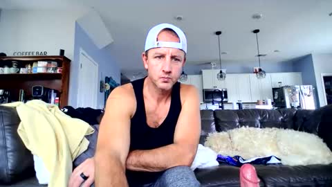 cockofthewalk026 online show from 19, 2, 2026