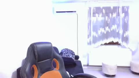 Snapshot of cocochanel293285 chatting on 1, 8, 2026 COCO LALA online show from 1, 8, 2026