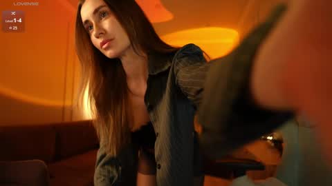 Anna online show from 2, 4, 2026