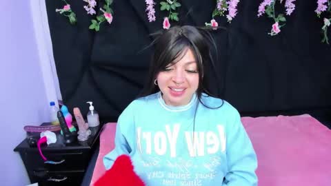 Snapshot of cocoo_nuth chatting on 13, 9, 2025 Cocoo online show from 13, 9, 2025