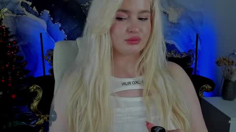 Snapshot of cocosecretss chatting on 21, 12, 2024 onlyfans amyleyy online show from 21, 12, 2024