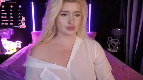 Snapshot of cocosecretss chatting on 3, 3, 2025 onlyfans amyleyy online show from 3, 3, 2025