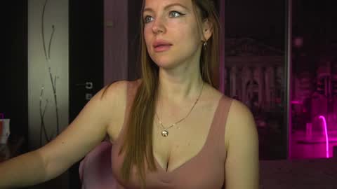  Jenny  jennycocosweetty online show from 16, 12, 2024