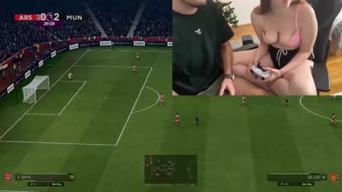 Snapshot of coffeeandcreamcouple chatting on 16, 12, 2025 coffeeandcreamcouple online show from 16, 12, 2025