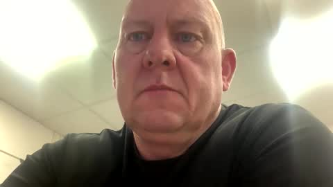 col4nows online show from 13, 9, 2025