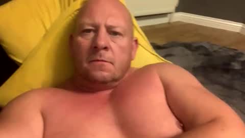 col4nows online show from 23, 9, 2025