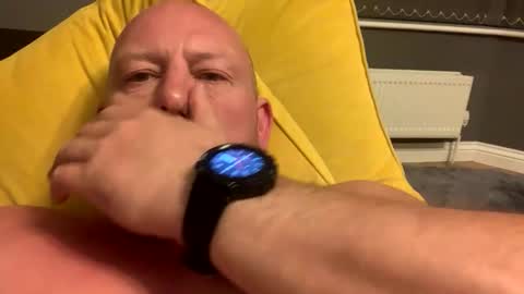 col4nows online show from 30, 9, 2025