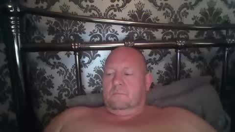 col4nows online show from 10, 10, 2025