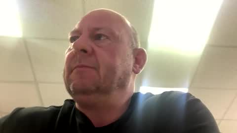 col4nows online show from 23, 10, 2025