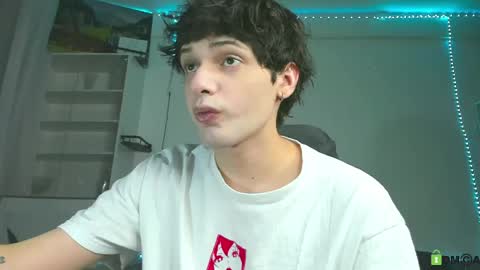 Snapshot of colestorm_ chatting on 29, 4, 2026 COLE - ig online show from 29, 4, 2026