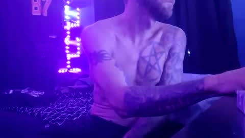 colevan2390 online show from 17, 11, 2025