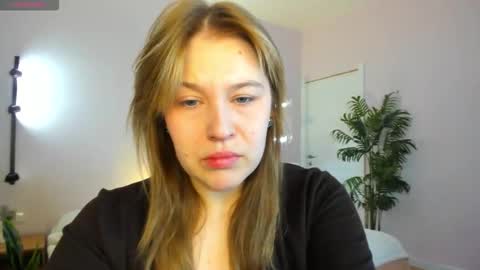 Snapshot of colleen_blake chatting on 15, 2, 2026 Collen Mon Tue Wed Thu Fri GMT 3 0300am - 0900am online show from 15, 2, 2026