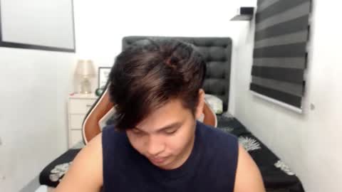 Victor Grey online show from 8, 1, 2025