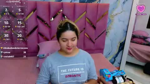  MEGAN  online show from 30, 6, 2026