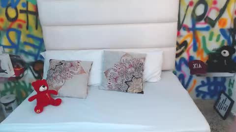 valentina online show from 12, 11, 2025