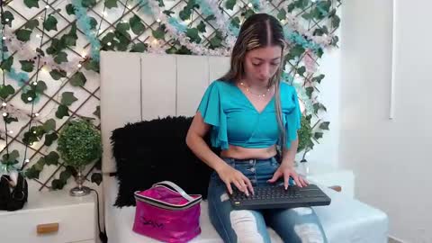 valentina online show from 8, 1, 2026