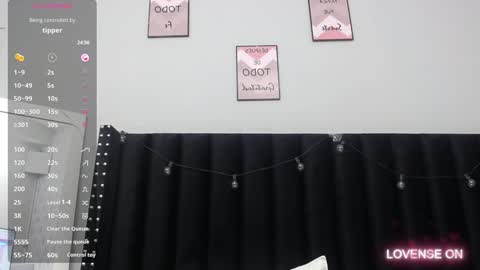 Snapshot of colombia_mommy_ chatting on 23, 12, 2024 GRETCHEN online show from 23, 12, 2024