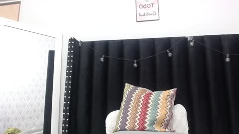 Snapshot of colombia_mommy_ chatting on 28, 12, 2024 GRETCHEN online show from 28, 12, 2024