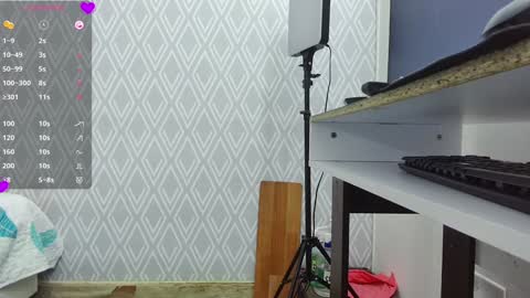 Snapshot of colombia_mommy_ chatting on 6, 2, 2025 GRETCHEN online show from 6, 2, 2025