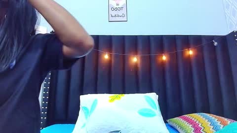 Snapshot of colombia_mommy_ chatting on 12, 2, 2025 GRETCHEN online show from 12, 2, 2025
