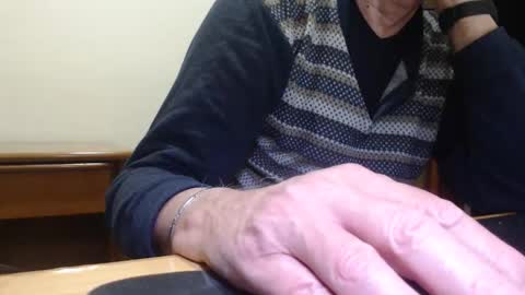 comemivuoi2 online show from 16, 4, 2026