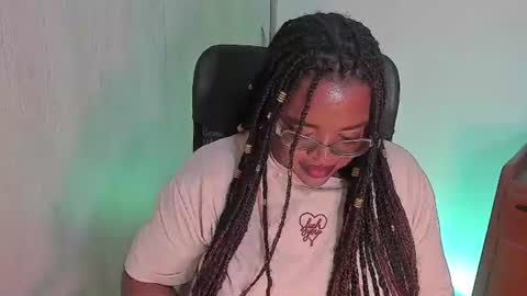 conielaurenth online show from 15, 7, 2026